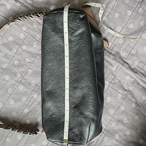 Brighton Tan and Black Leather Shoulder Purse - Picture 7 of 13